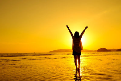 Don’t Let The Bikini Fear Ruin Your Summer